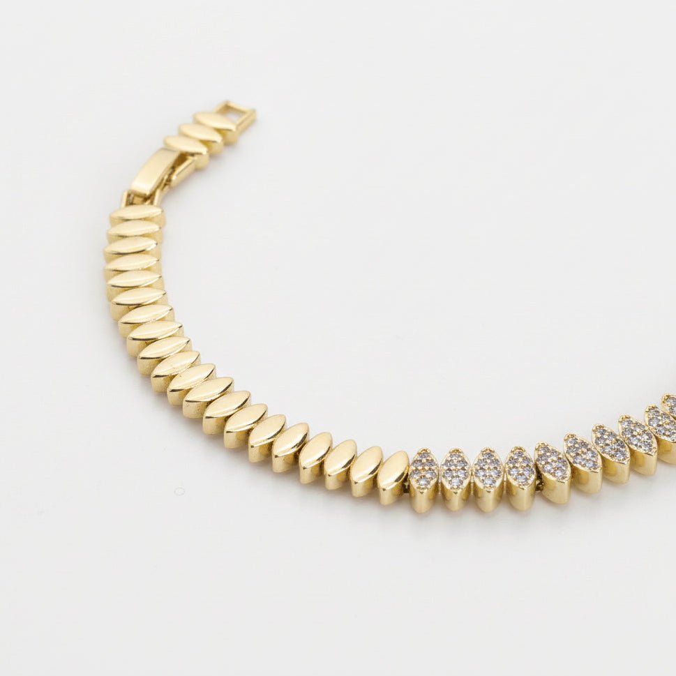 \product\_name\,\ \product\_type\\ |\ Altın\ Kaplama\ Takı\ |\ Di\&Ba\ Co.